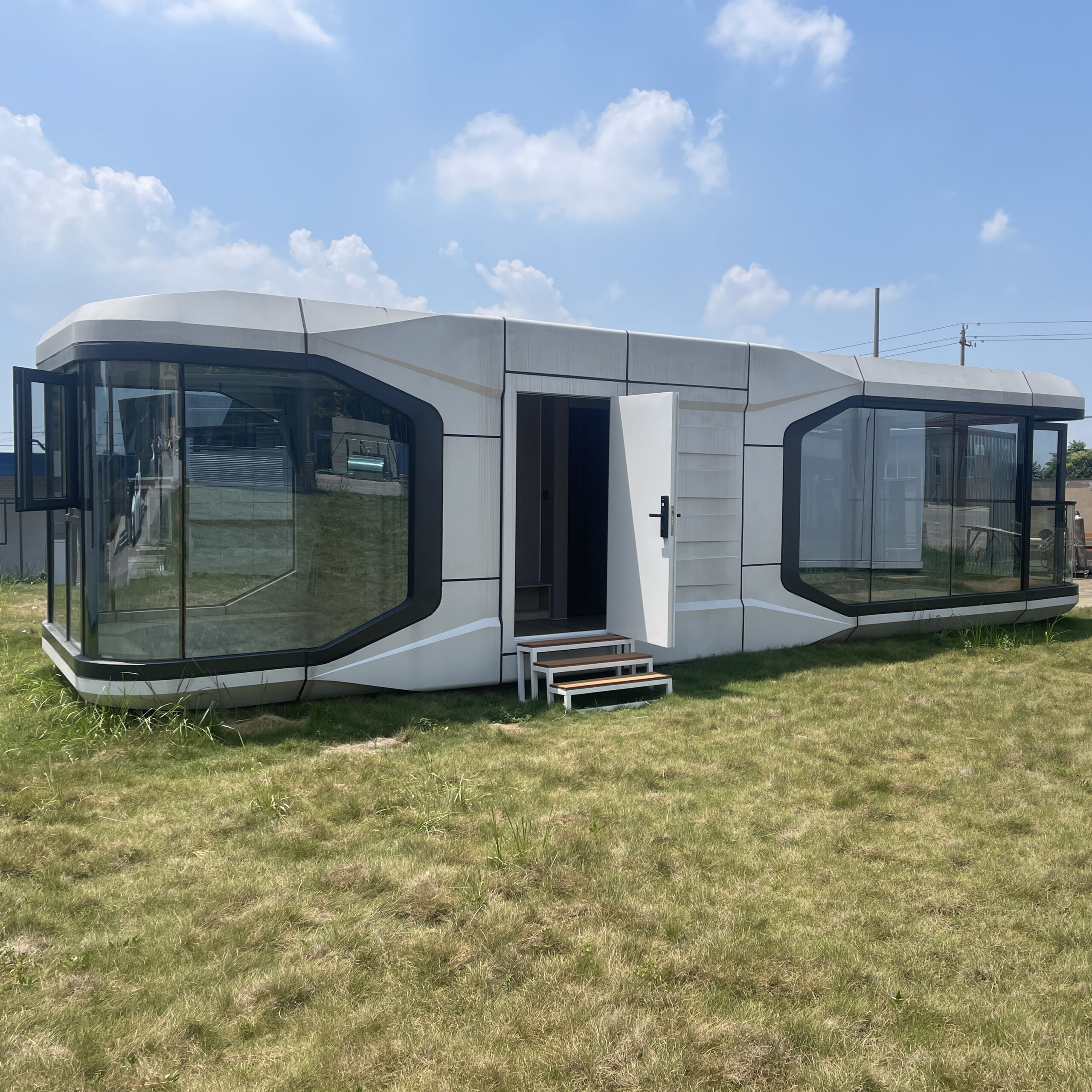 Nestkey K-3 Space Capsule